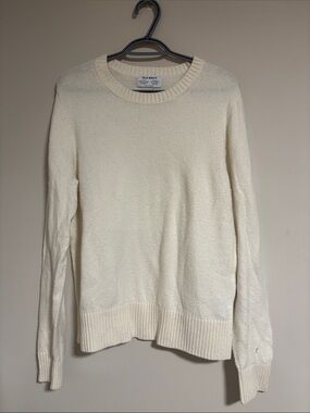 Old Navy Ivory Crewneck Sweater